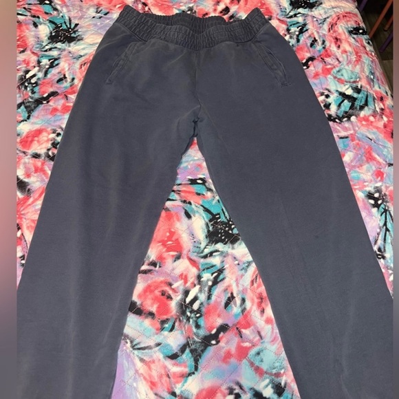 Aeries offline series sweatpants - Picture 1 of 5